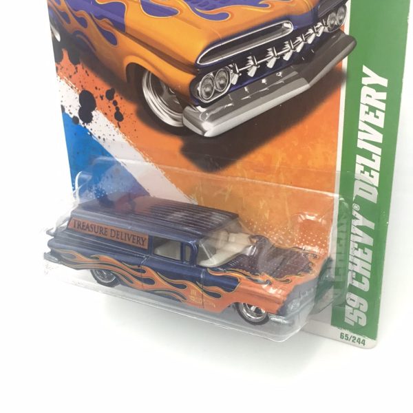 2011 hot wheels super treasure hunt #65 59 Chevy Delivery W  Protector Fashion