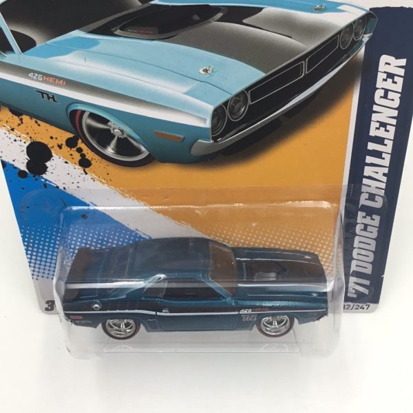 2012 hot wheels super treasure hunt #82 71 Dodge Challenger W Protector Hot on Sale