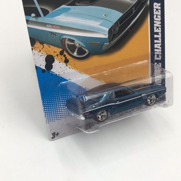 2012 hot wheels super treasure hunt #82 71 Dodge Challenger W Protector Hot on Sale