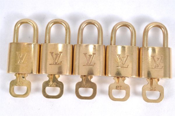 Authentic Louis Vuitton Padlock & Keys 10Set LV 5416L Fashion